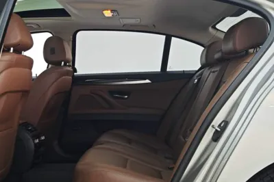 BMW 5 Series 2014, 139000 км, за 110501.38 CNY - фото 33