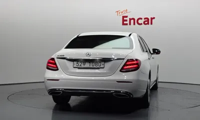 Mercedes-Benz E-Class 2018, 71374 км, за 21900000 KRW