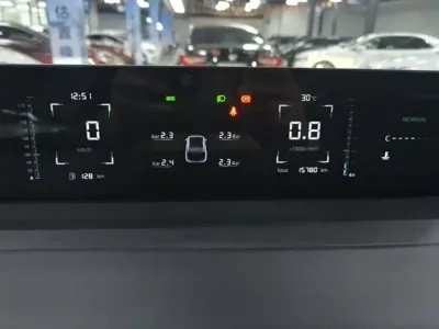 Changan Eado 2024, 15800 км, за 53400 CNY - фото 12