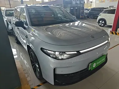 Leapmotor Leapmotor C16 2026, 3100 км, за 144800 CNY