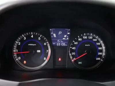 Hyundai Accent 2013, 69112 км, за 4300000 KRW - фото 6
