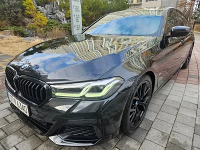 BMW 5-Series 2022, 127000 км, за 33000000 KRW
