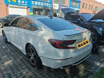 Honda Accord 2022, 68000 км, за 108800 CNY - фото 4