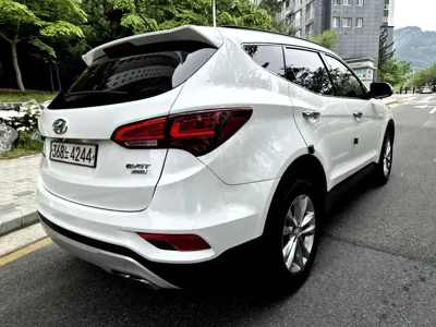 Hyundai Santafe 2016, 136960 км, за 12500000 KRW