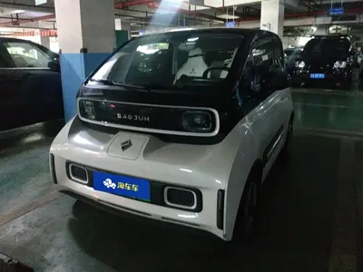 Baojun E300 · 2020 год