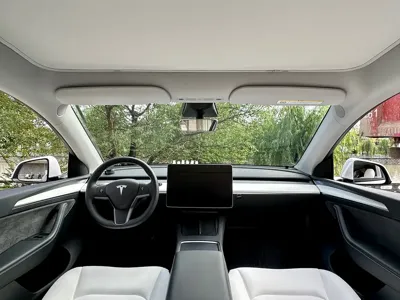 Tesla Model Y 2023, 70000 км, за 166000 CNY - фото 15