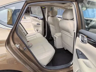 Nissan Sylphy 2016, 90000 км, за 22799 CNY - фото 11