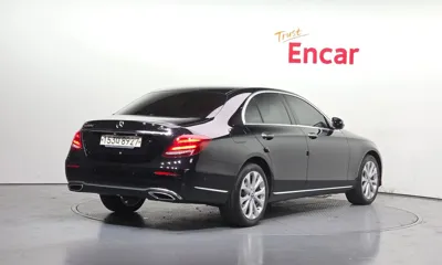 Mercedes-Benz E-Class 2020, 97677 км, за 21900000 KRW