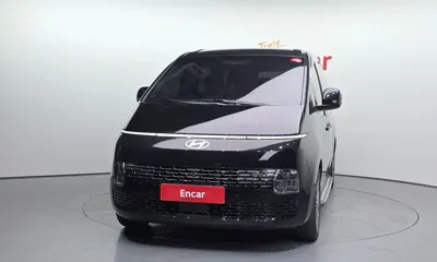 Hyundai Staria 2025, 54370 км, за 32000000 KRW