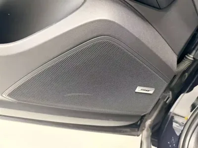 Porsche Cayenne Hybrid 2022, 65000 км, за 380000 CNY - фото 16