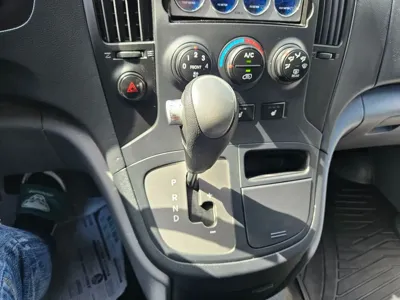 Hyundai Starex 2015, 440000 км, за 3900000 KRW - фото 9