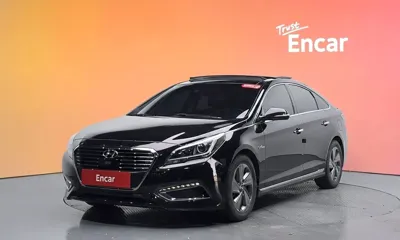 Hyundai Sonata · 2015 год
