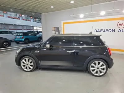 MINI Cooper 2020, 16006 км, за 24000000 KRW - фото 3