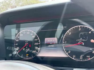 Mercedes-Benz E-Class 2017, 83000 км, за 26500000 KRW - фото 8