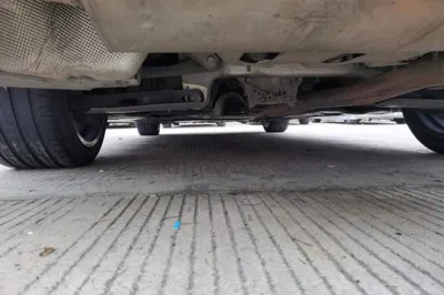BMW 5 Series 2018, 164000 км, за 120004.55 CNY - фото 28