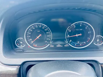 BMW 5 Series GT 2015, 80000 км, за 93800 CNY - фото 14