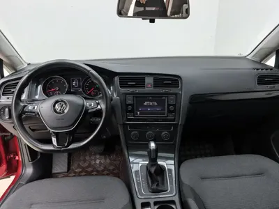 Volkswagen Golf 2018, 60000 км, за 52800 CNY - фото 10