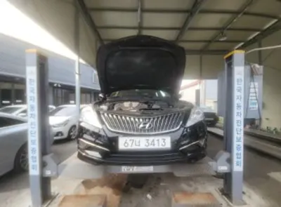 Hyundai Grandeur · 2015 год