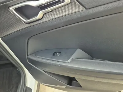 Kia Sportage 2023, 56456 км, за 24300000 KRW - фото 8