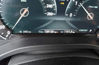 BMW X3 2018, 128200 км, за 113029.84 CNY - фото 12