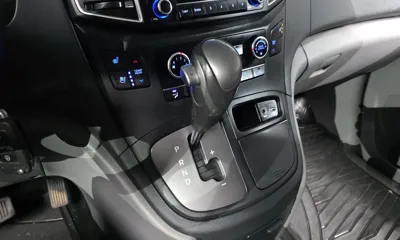Hyundai Starex 2019, 82277 км, за 15500000 KRW - фото 9