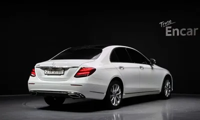 Mercedes-Benz E-Class 2017, 93021 км, за 20600000 KRW