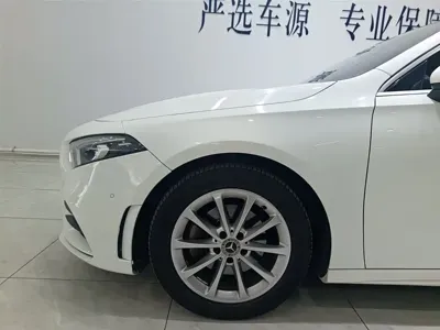 Mercedes-Benz A-Class 2021, 68300 км, за 85800 CNY