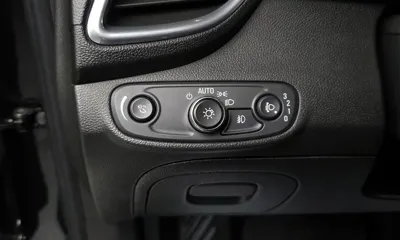 ChevroletGMDaewoo Trax 2019, 81395 км, за 9300000 KRW - фото 28