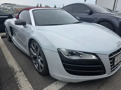 Audi R8 2011, 57121 км, за 61990000 KRW - фото 3