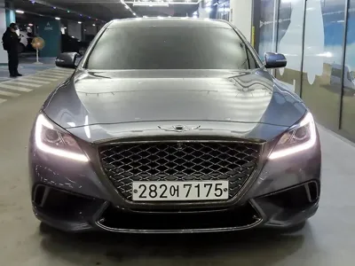 Hyundai Genesis 2016, 172602 км, за 7900000 KRW