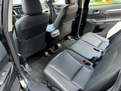 Toyota Highlander 2021, 78000 км, за 155000 CNY - фото 9