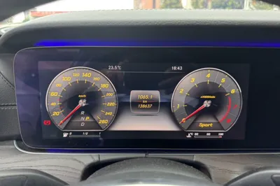 Mercedes-Benz E-Class 2017, 138600 км, за 144293.7 CNY - фото 8