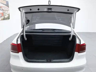 Volkswagen Santana 2016, 85700 км, за 14900 CNY - фото 16