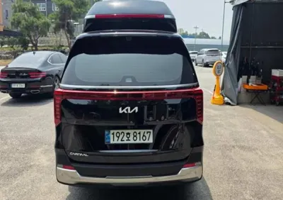 Kia Canival 2024, 31109 км, за 10800000 KRW