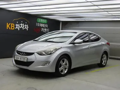 Hyundai Avante · 2011 год