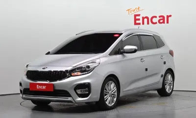 Kia Carens 2017, 133095 км, за 8700000 KRW - фото 1