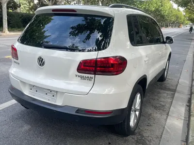 Volkswagen Tiguan 2017, 81000 км, за 43800 CNY - фото 8