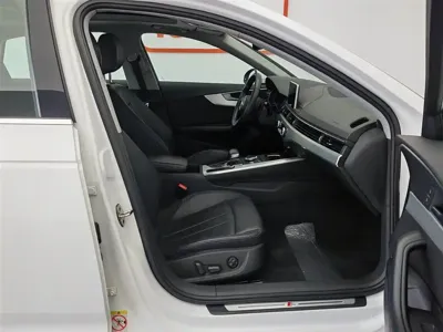 Audi A4L 2019, 60700 км, за 92800 CNY - фото 23