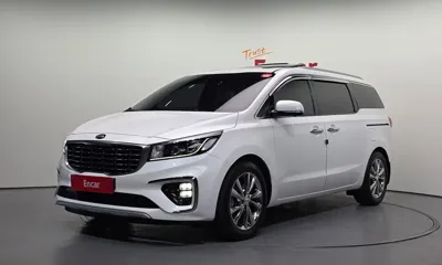 Kia Canival · 2019 год