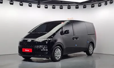 Hyundai Staria · 2025 год
