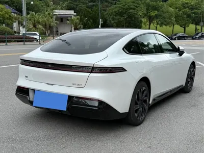 eπ eπ007 2025, 50000 км, за 59300 CNY
