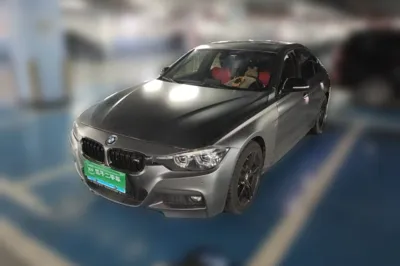 BMW 3 Series 2019, 68400 км, за 109576.47 CNY - фото 1