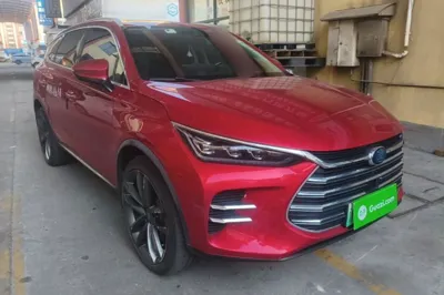 BYD Tang New Energy 2018, 95600 км, за 69959.94 CNY