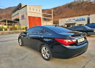 Hyundai Sonata 2010, 147734 км, за 3800000 KRW - фото 3
