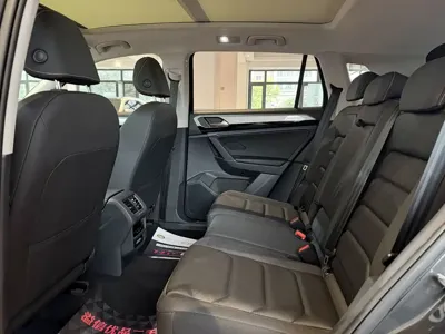 Volkswagen Tayron 2022, 32000 км, за 139800 CNY - фото 8
