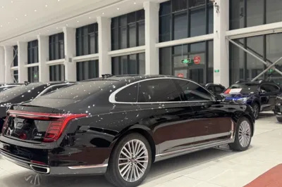 Hongqi H9 2020, 11800 км, за 183640.34 CNY