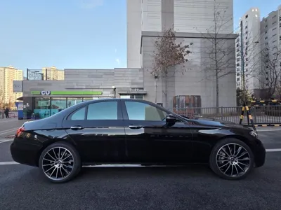 Mercedes-Benz E-Class 2023, 19000 км, за 60750000 KRW - фото 3