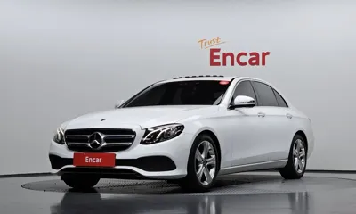 Mercedes-Benz E-Class · 2017 год