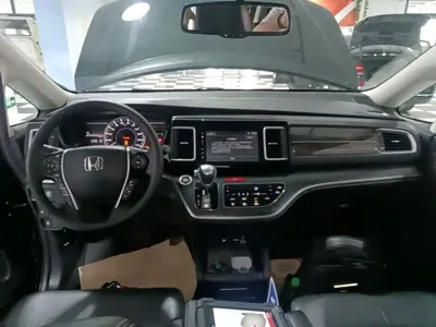 Honda Elysion 2018, 120399 км, за 104300 CNY - фото 10