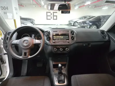 Volkswagen Tiguan 2014, 62236 км, за 7500000 KRW - фото 11